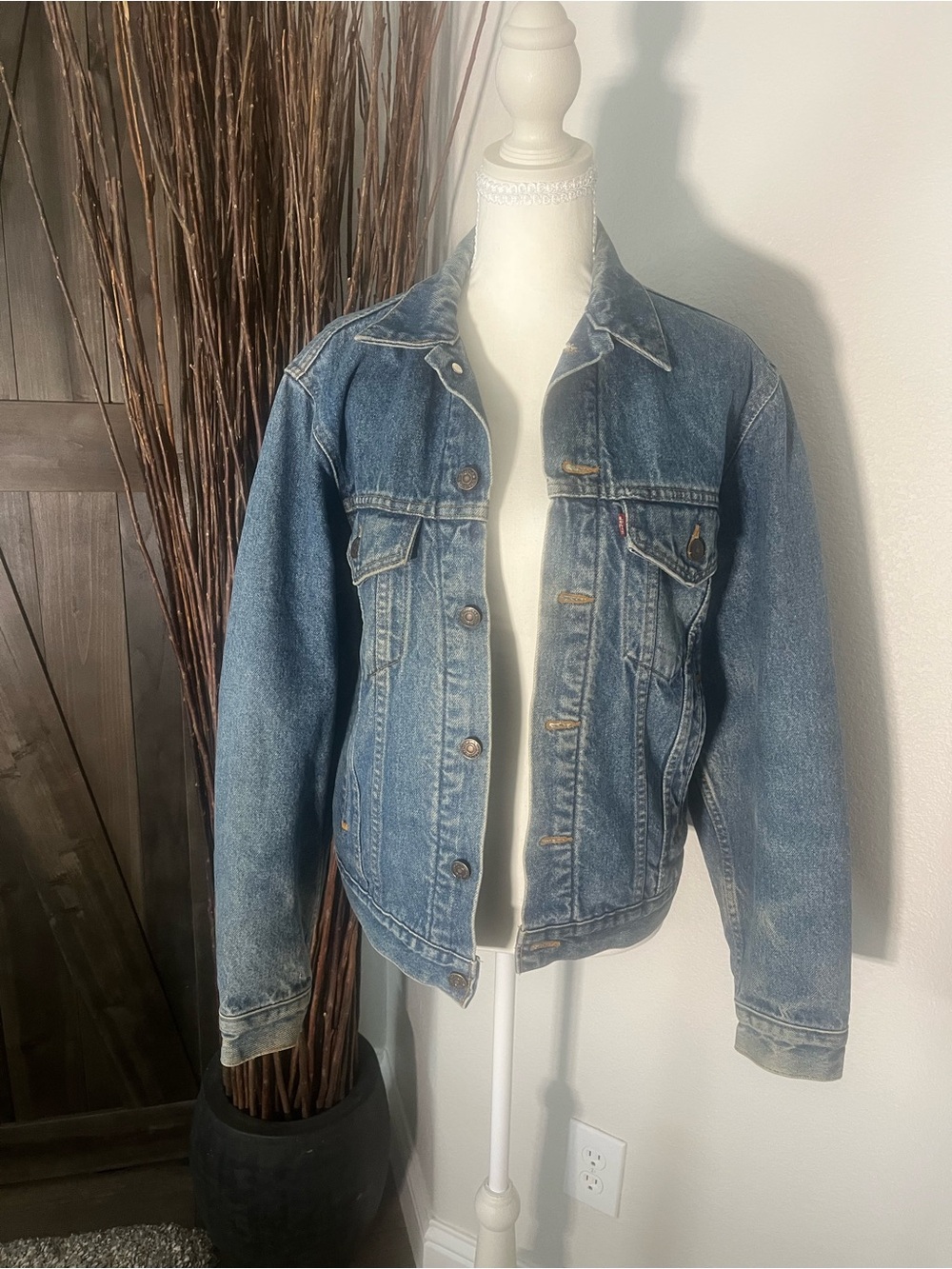 Levi's Medium Blue Denim Trucker Jacket